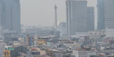 AES044 Jakarta kota bagus, udaranya gak bagus