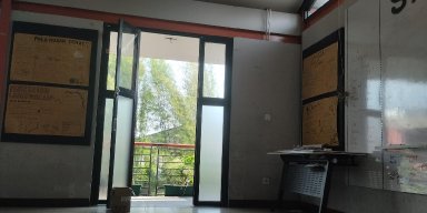 aes34 Ketimpa Meja SMP Bilek