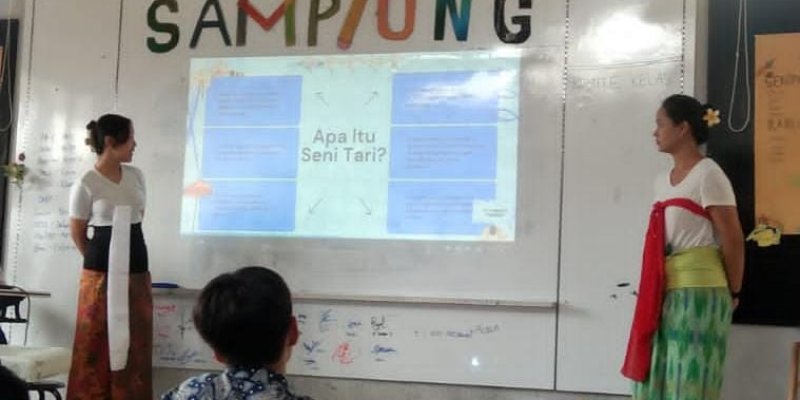 aes35 Proyek Kesenian Keluarga Asik