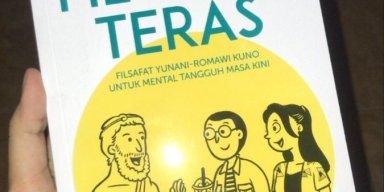 AES002 Membaca buku~