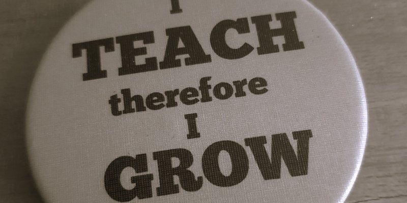 AES722 I Teach therefore I Grow