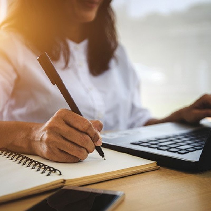 AES03 The Emergence of Online Learning