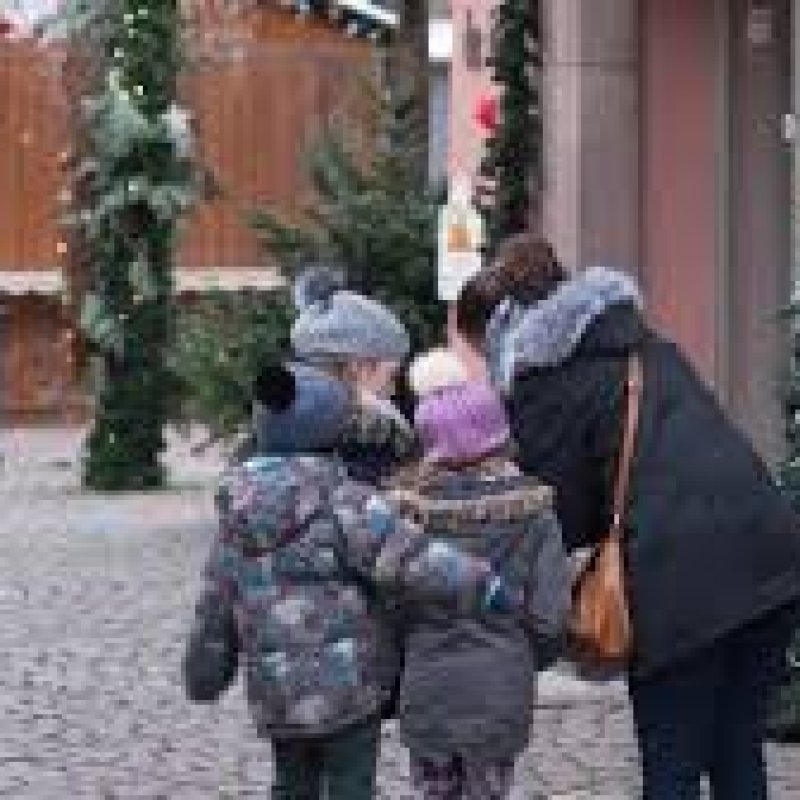 AES 1277 Natal Adalah Kenangan