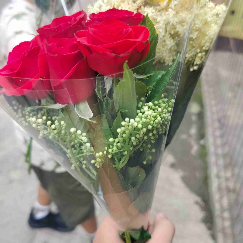 AES084 Simbol Duka Atau Kasih