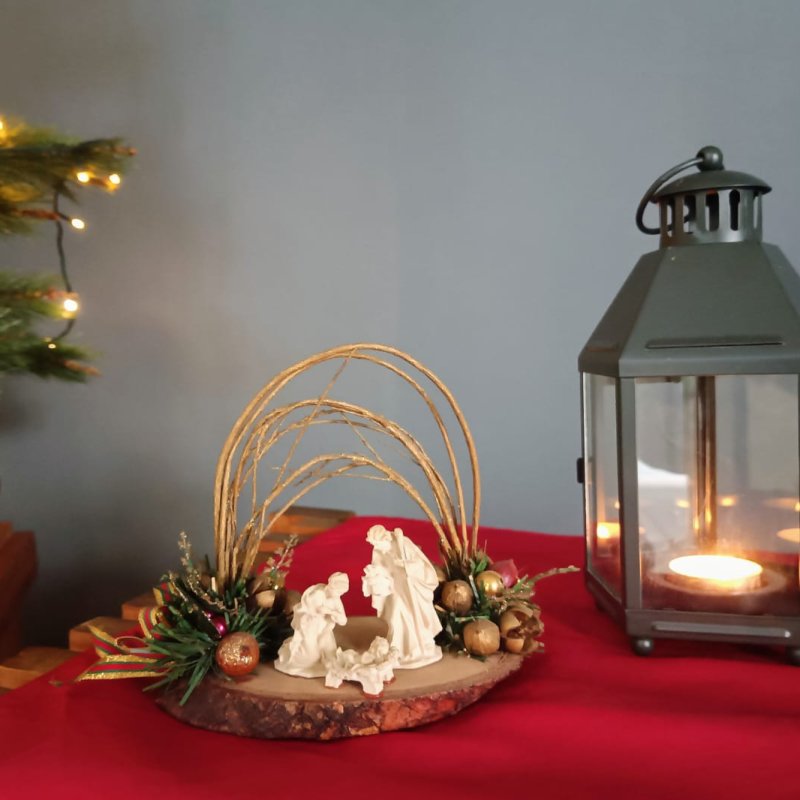 AES739 Christmas Vibes