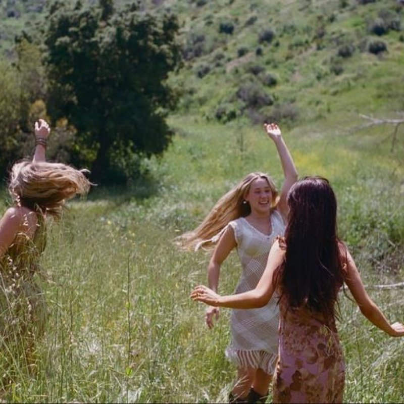 AES25 a peaceful world