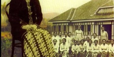 AES003-Semangat Ibu Kita Kartini