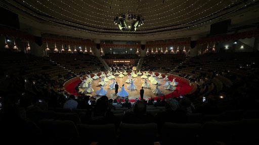 AES017 Perjalanan Rasa dan Cinta di Turkiye
