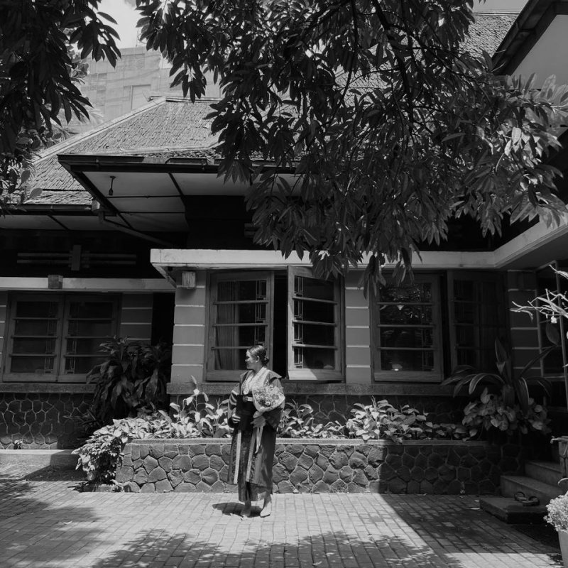 AES 001 - Gemuruh Ricuh Isi Kepalaku : Kehidupan Setelah Lulus Kuliah