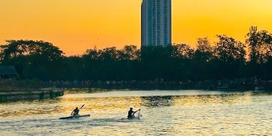 AES04 Dewasa Ini: Meraba Makna, Menyusun Tanya