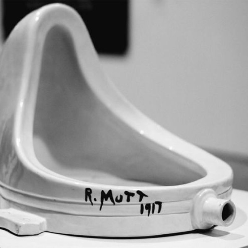 AES013 Memaknai Kebebasan Dalam Sudut Pandang Dadaisme