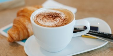 AES 1434 Coffee & Croissant