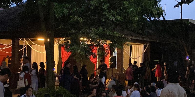 Kali ini, tentang Musik Sore.