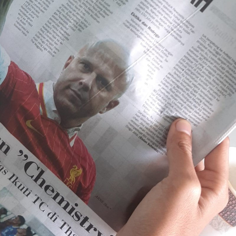 Merayakan Koran Akhir Pekan