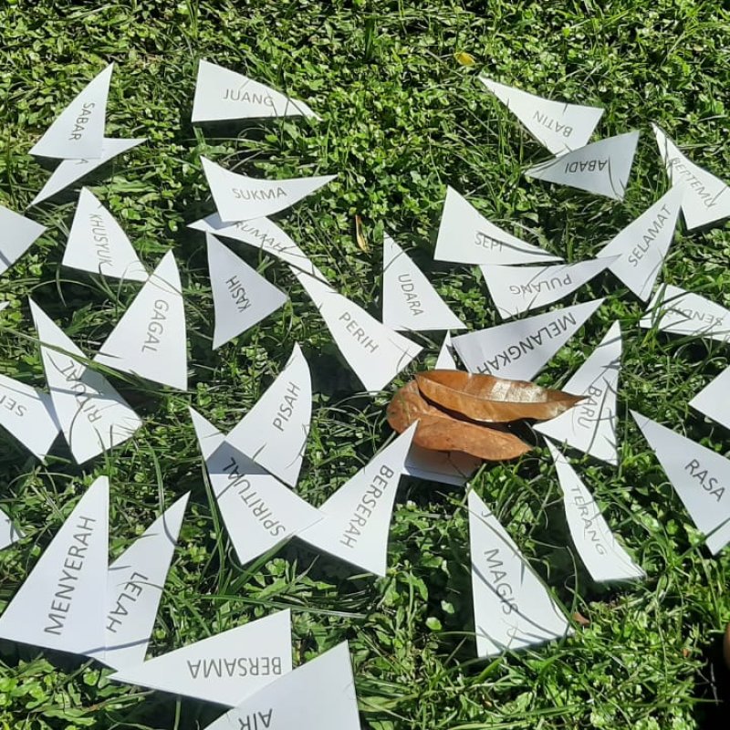 Dua Puisi Selametan TP-21