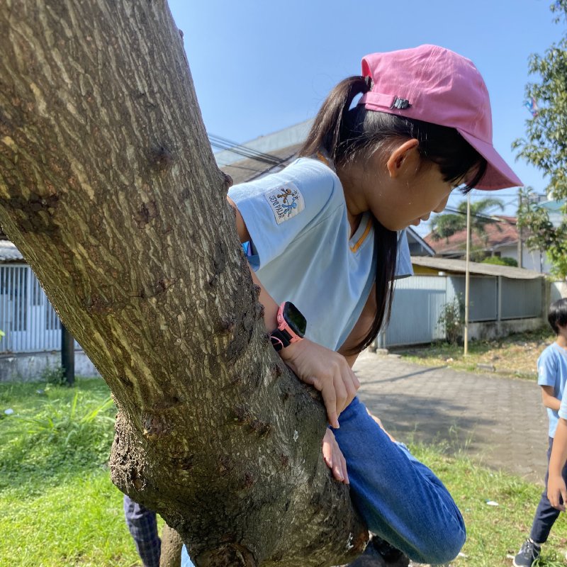 AES07 Jalan Kelas, Teterekelan