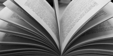 AES170 Kecanduan Buku