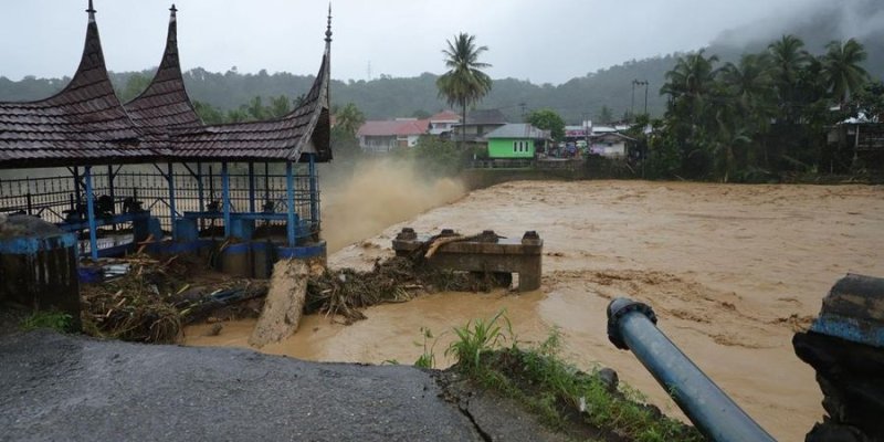 AES 012 - Mereka itu awalnya Kita