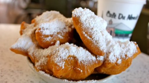 AES 1569 Pengalaman Kuliner 1: Beignets