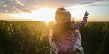 AES918 Menjadi Orangtua Berkesadaran