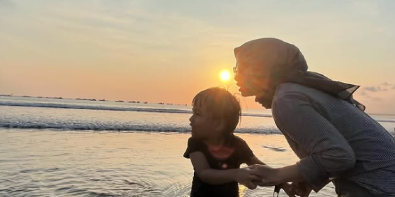 AES013 Tidak Semua Rindu Harus Diulang