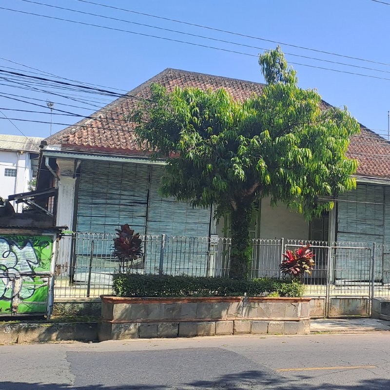 AES119 - Pojokan