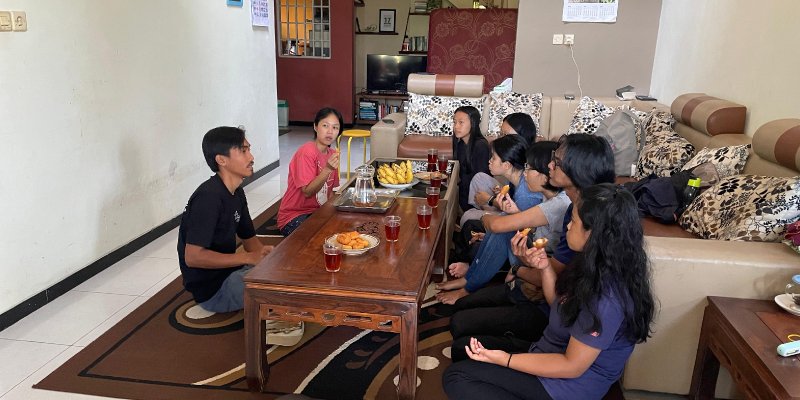 AES 31 talas, ikan asin, dan papringan 