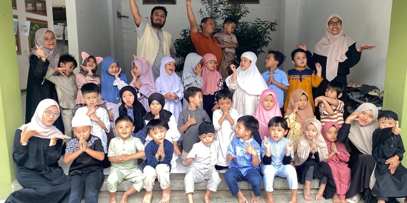 AES05 Pulang ke Rumah