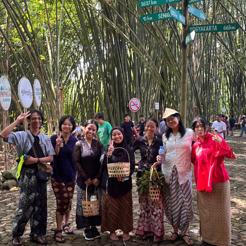 AES 35 kehidupan asik ketika pasar 