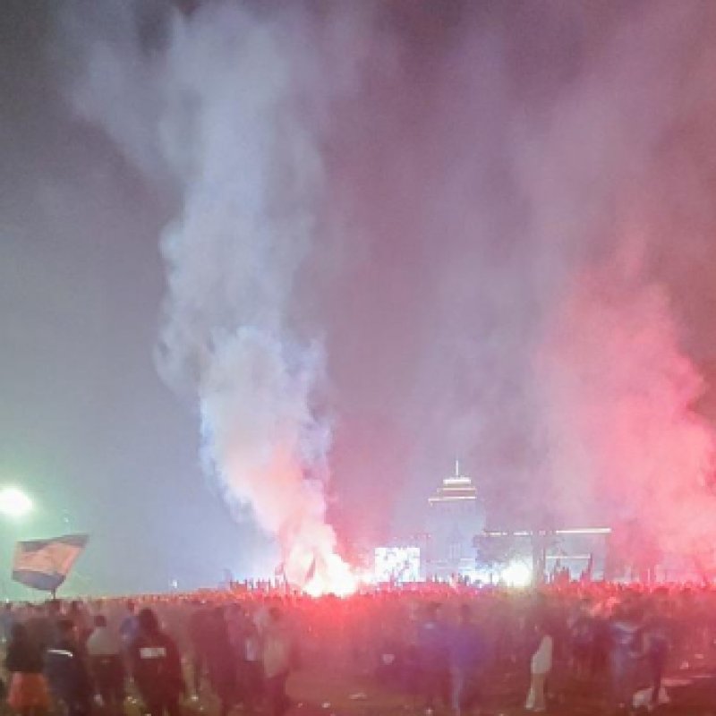 AES 054 PERSIB: Panem et Circenses (Obat Bius Penguasa)? atau Kultur Perlawanan dan Persatuan Rakyat?