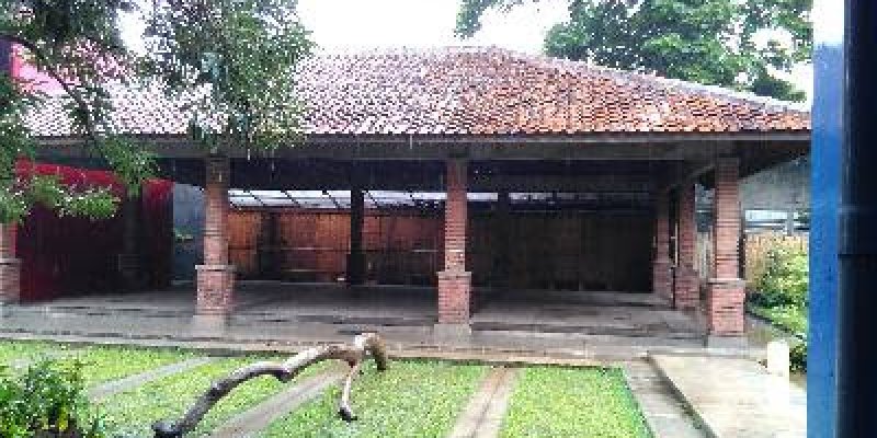 AES003 Berapa Jumlah Toilet di Sekolah? 