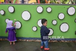 Dinding berdendang.jpeg